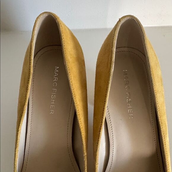Marc Fisher CAITLIN Yellow Leather Suede Block Heel Pumps Pointed Toe Size 6.5M - Picture 10 of 12
